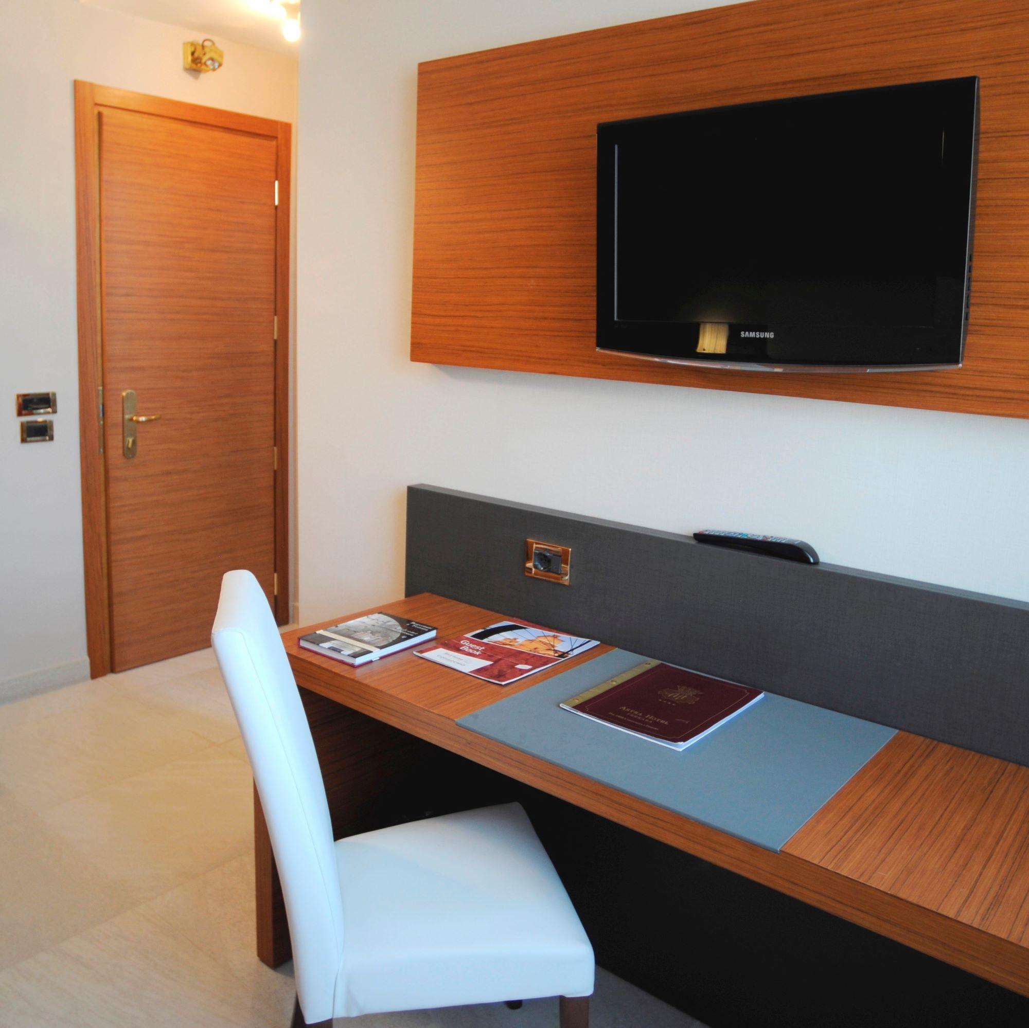 Astra Hotel Ferrara Exterior photo