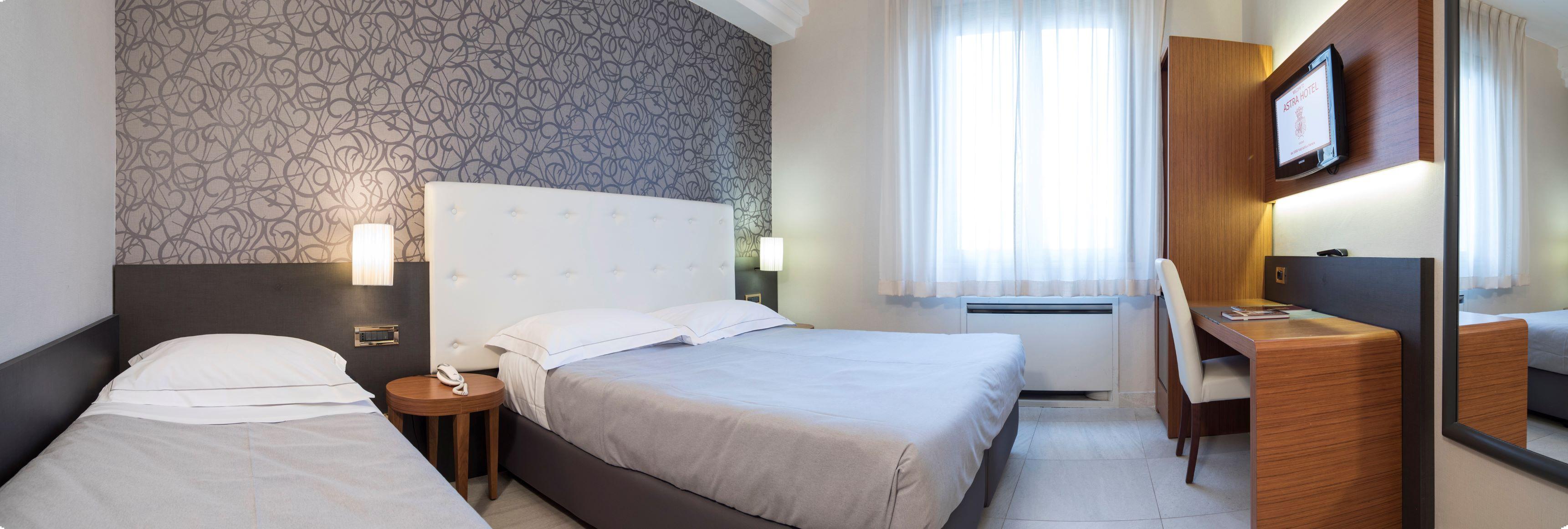 Astra Hotel Ferrara Exterior photo